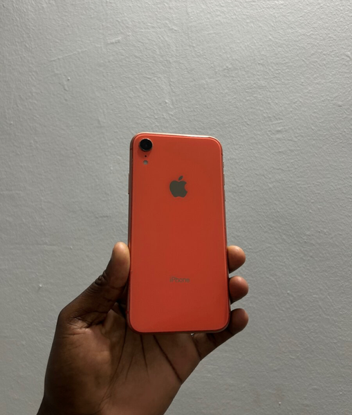 iPhone XR