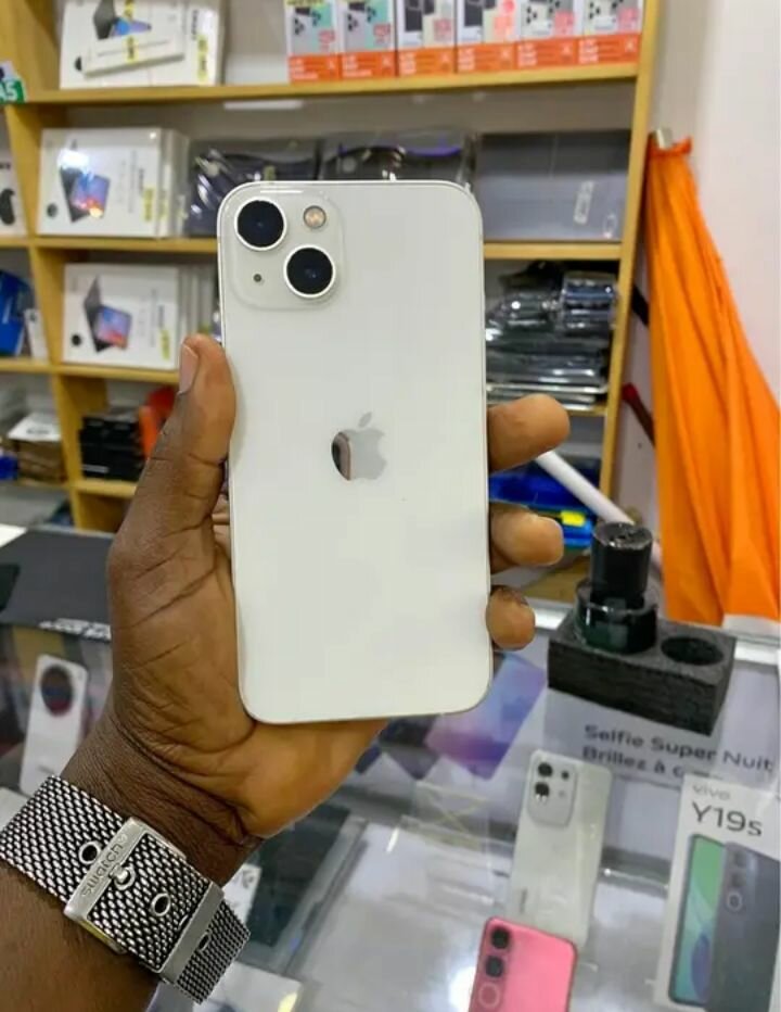 iPhone 13 Blanc Neuf