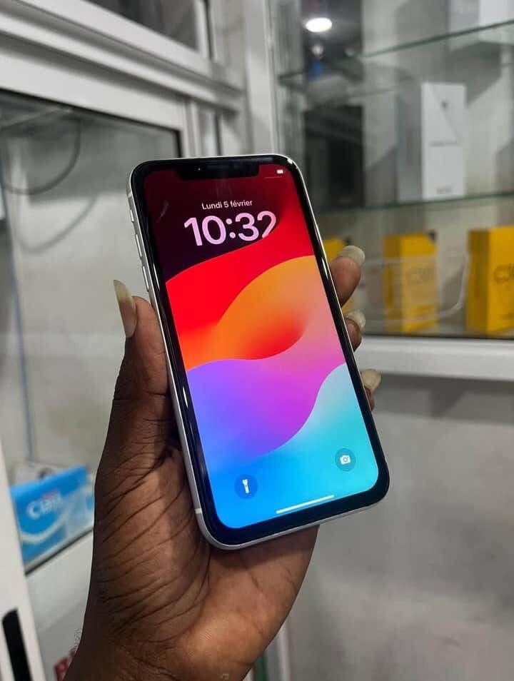 iPhone XR Blanc 64GB