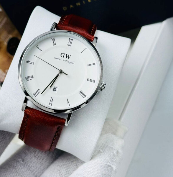 Montre élégante Daniel Wellington