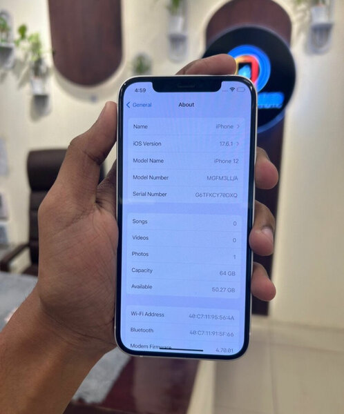 iPhone 12 Blanc 64 Go