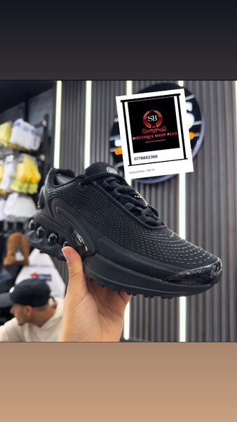 BASKET nike DN authentique avec sa boîte