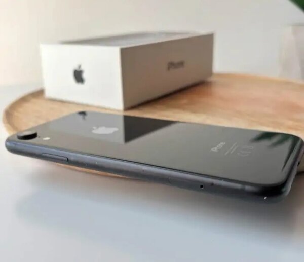 iPhone xr 128g
