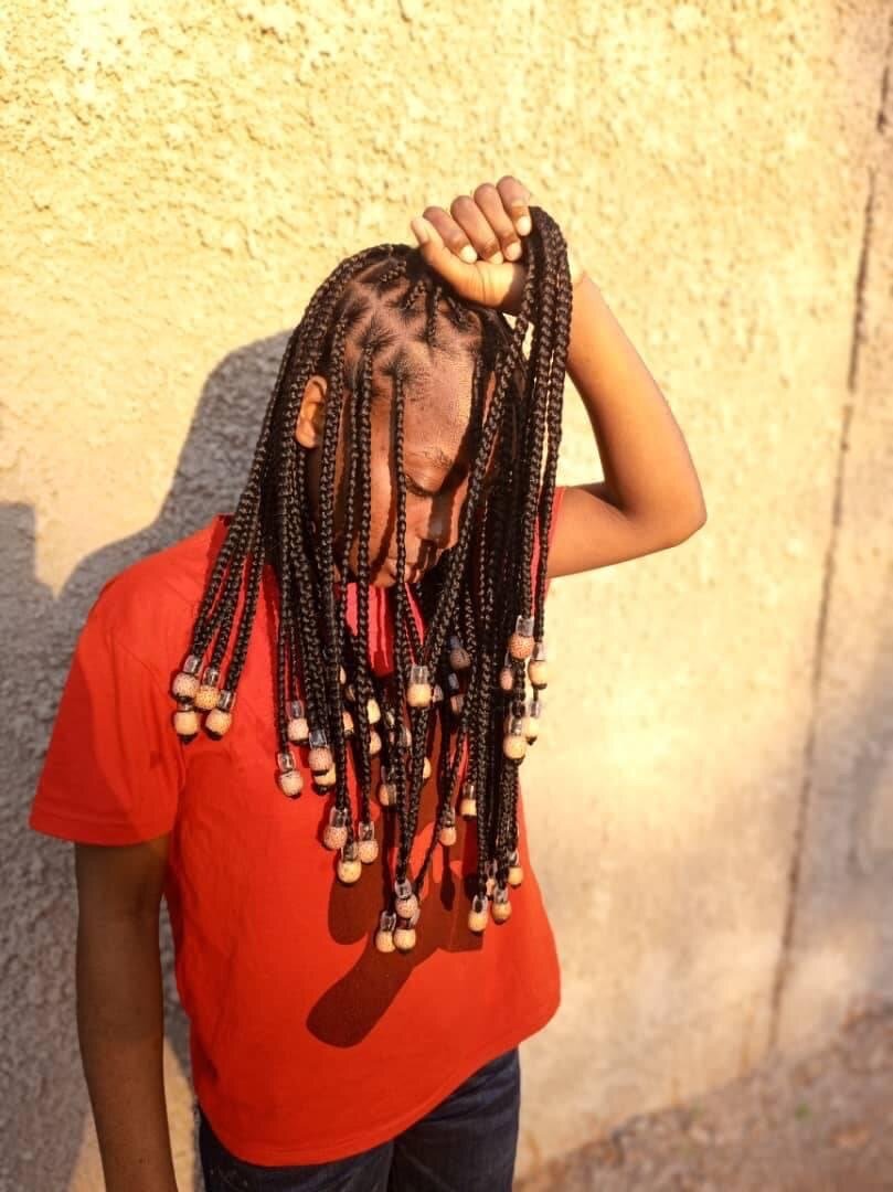Knotless braids