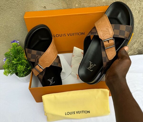 Sandales Louis Vuitton