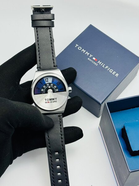 Montre Tommy Hilfiger Homme