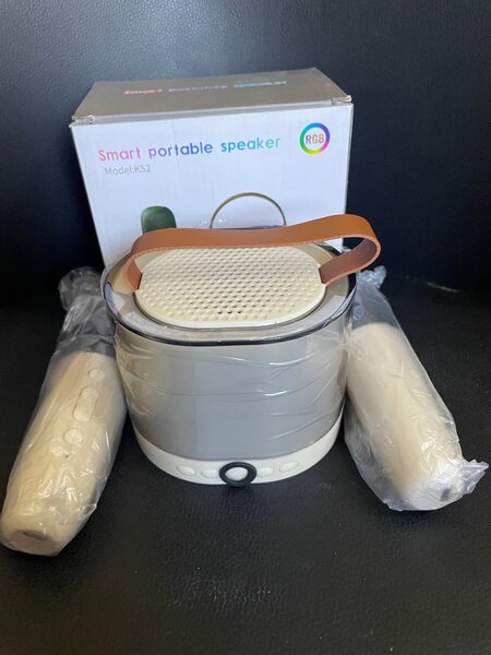 Enceinte connecter avec micro