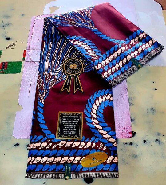 Polyester fabric with print