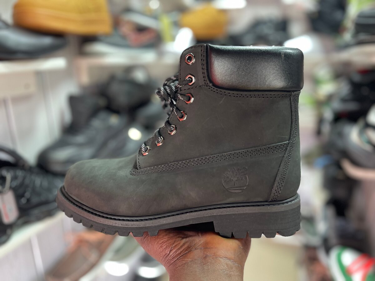 Bottes robustes en cuir pour hommes