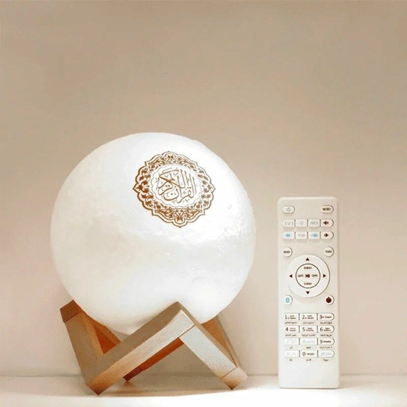 Moon Lamp (Veilleuse coranique)