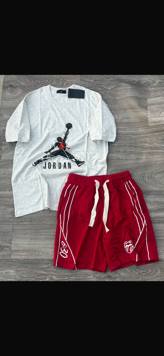 Ensemble T-shirt et Shorts Trendy