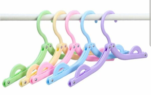 Cintres pliables