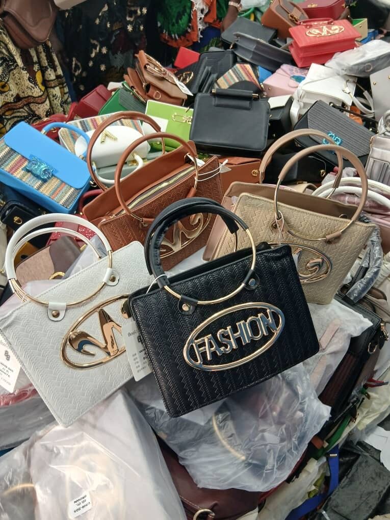 Sac bandoulière élégant