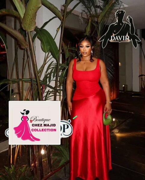 Robe rouge élégante soirée