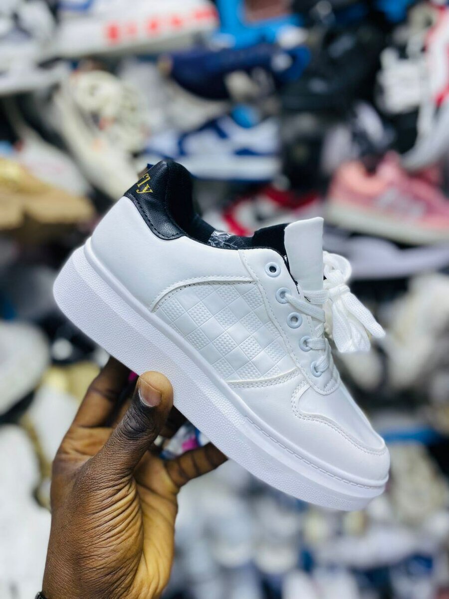 Baskets blanches tendance