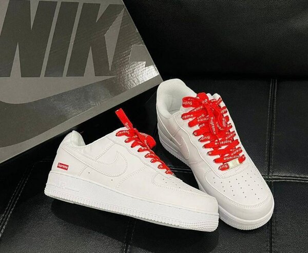 Baskets blanches tendance