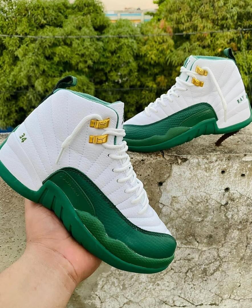 AIR JORDAN 12