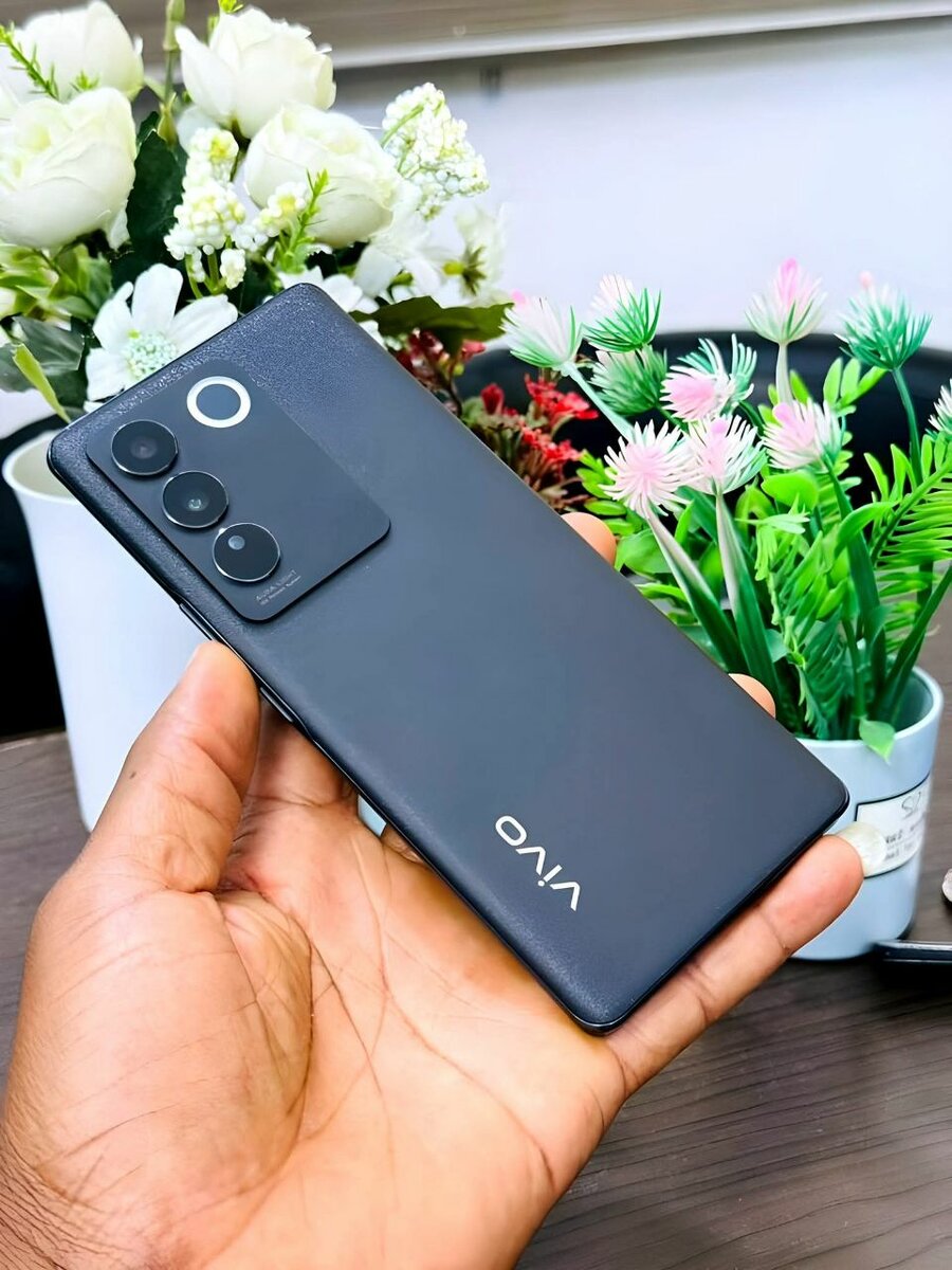 Vivo V27 5G Smartphone