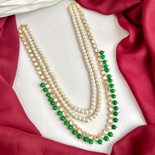 Ladies necklace