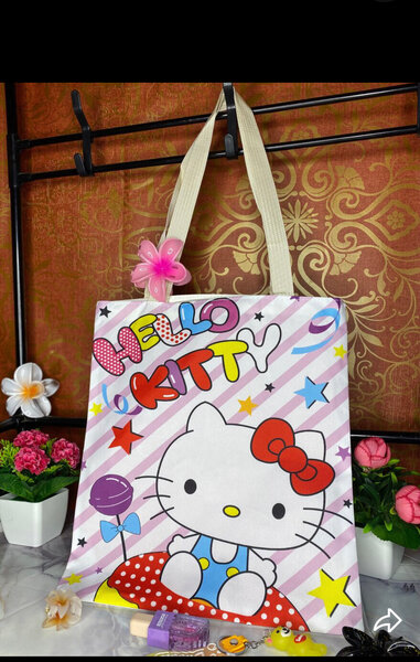 Sacs en toile Hello Kitty et Kuromi