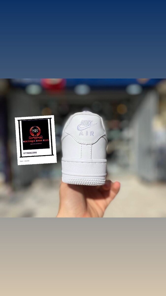 Basket Nike air force authentique avec sa boîte