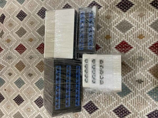 Switch réseau Ethernet 8 ports