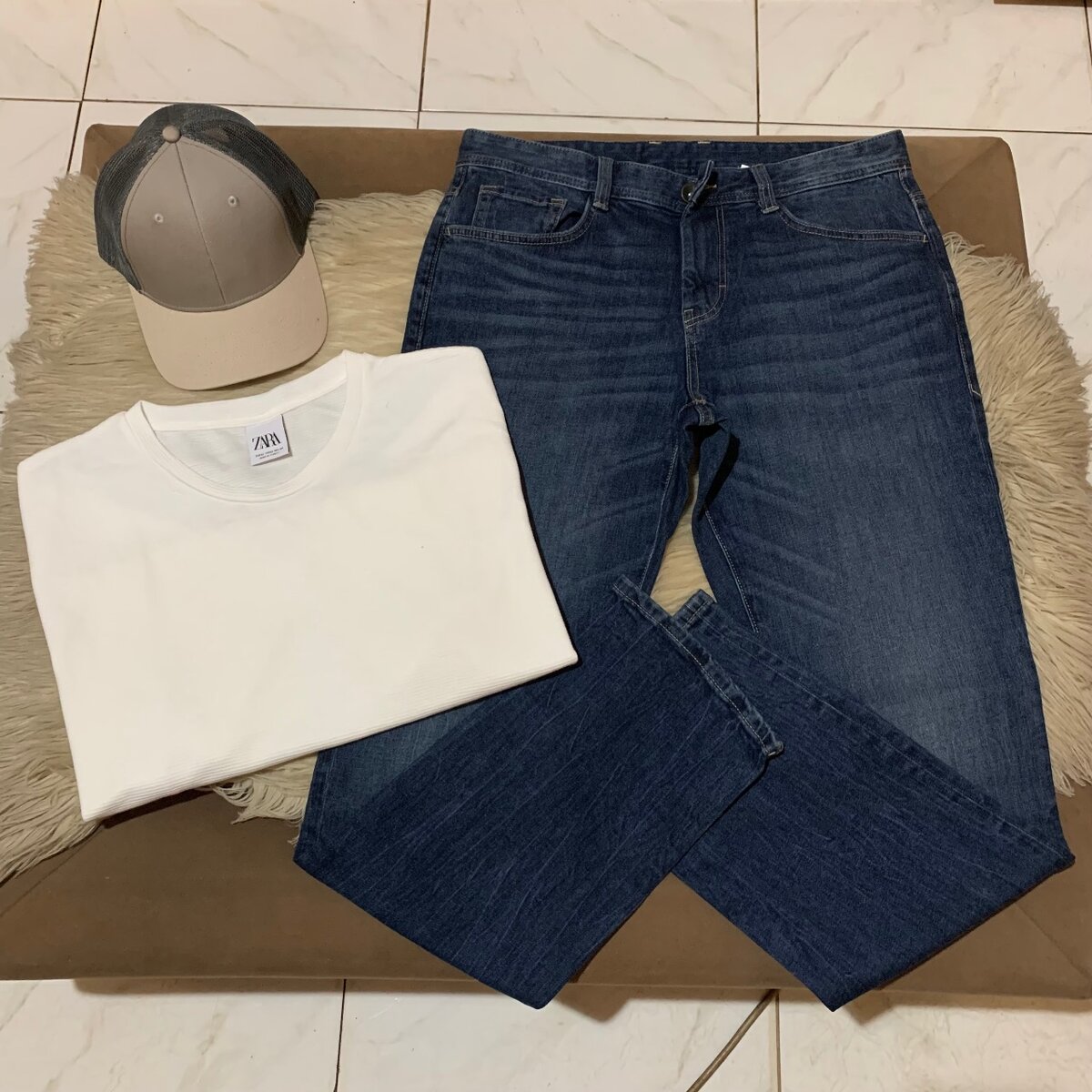 Zara Tshirt, jeans trouser, cap