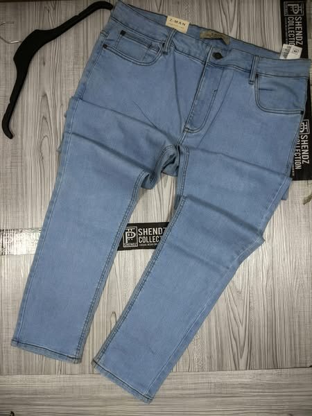 PULL & BEAR 🐻 JEANS