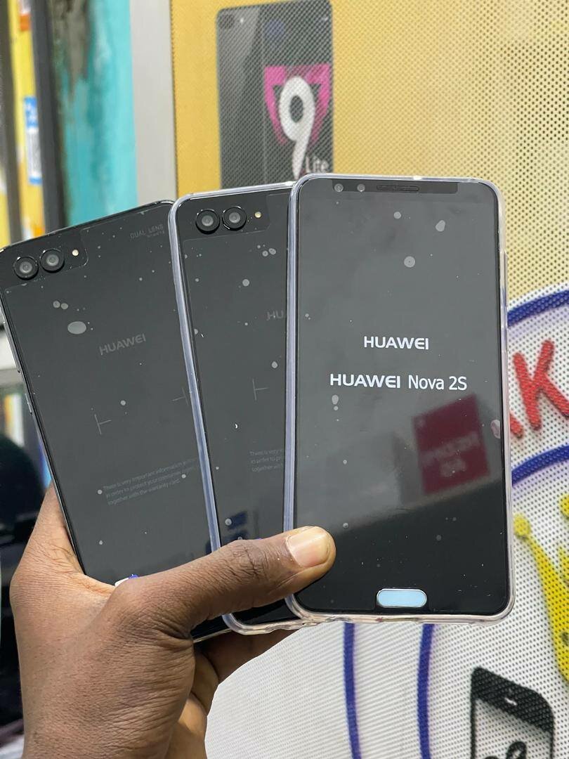 Smartphone Huawei Nova 2S