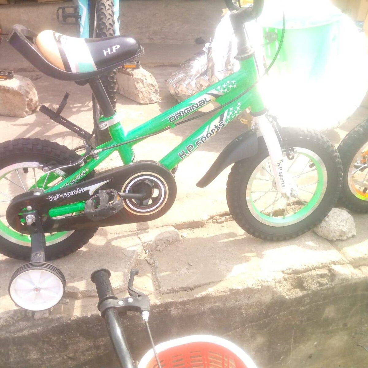 Kids Bicycle with training wheels