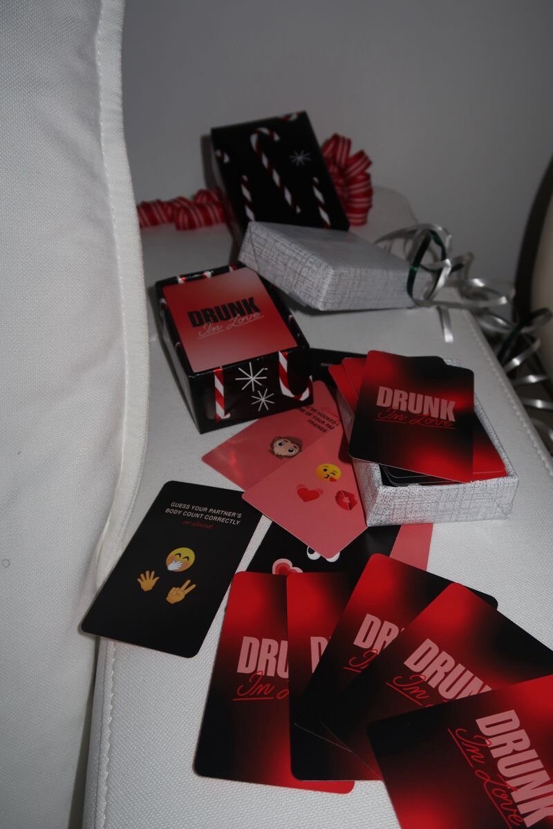 Drunk in Love cards couples