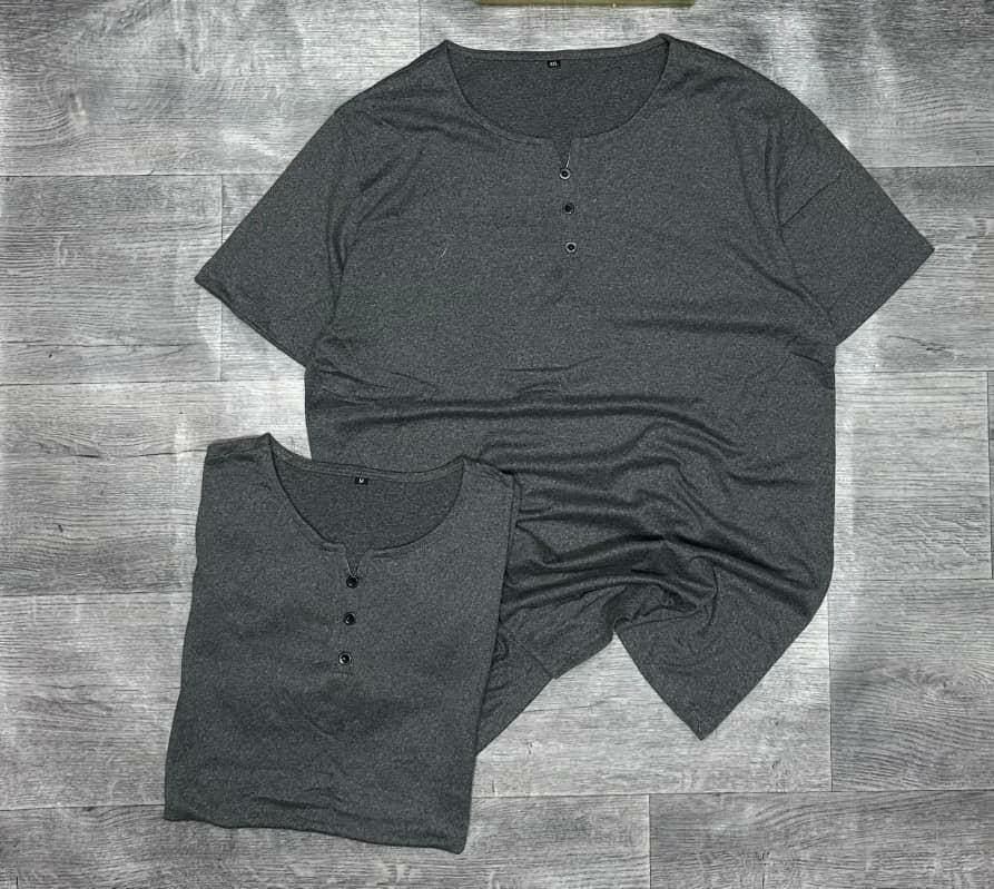 Lot de T-shirts colorés en coton