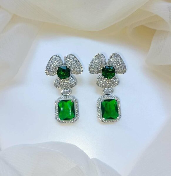Ladies earrings
