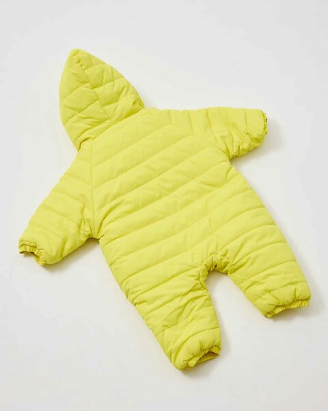 Комбинезон + пинетки + рукавички , ткань плащёвка , внутренн