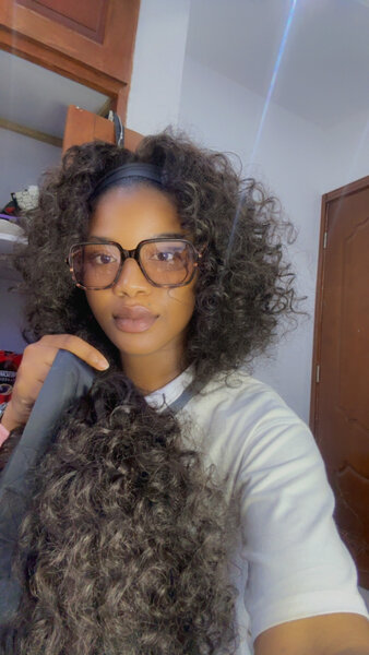 Perruque Bouclée Naturelle