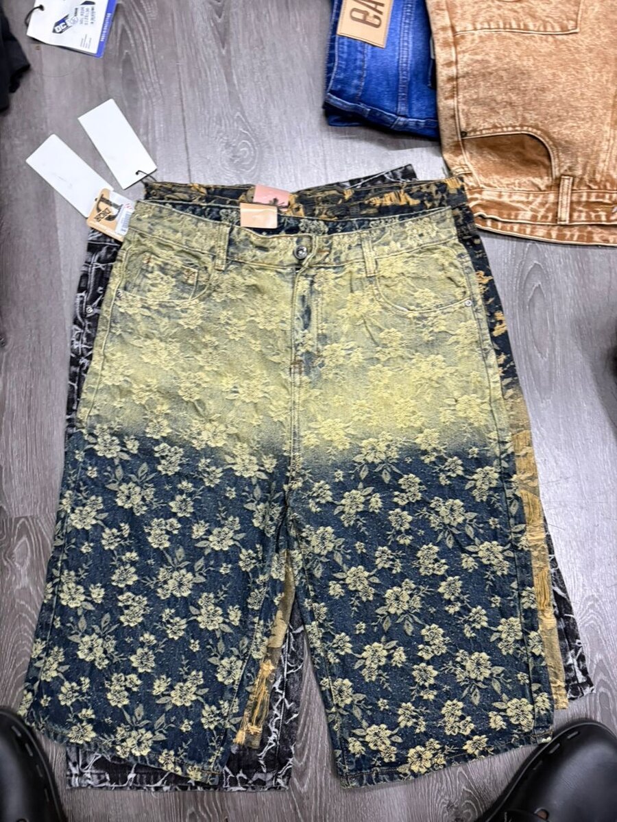 Shorts en jean imprimés