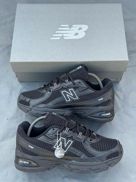 Chaussures sport New Balance