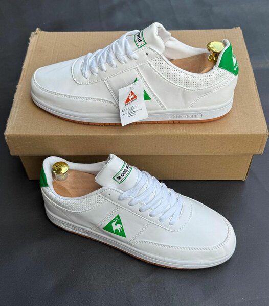 Sneakers blancs unisexes tendance