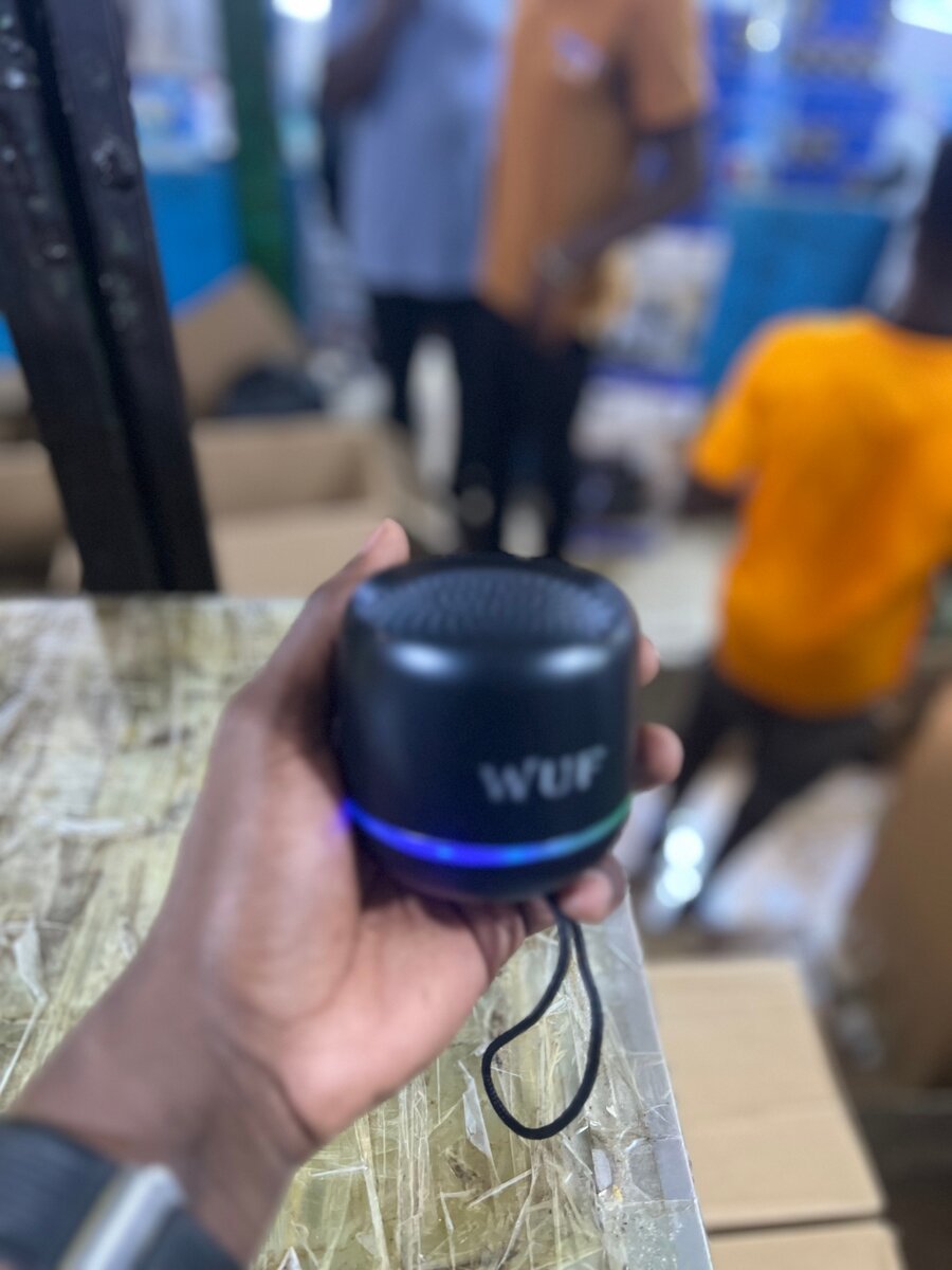 Haut-parleur Bluetooth portable WUF