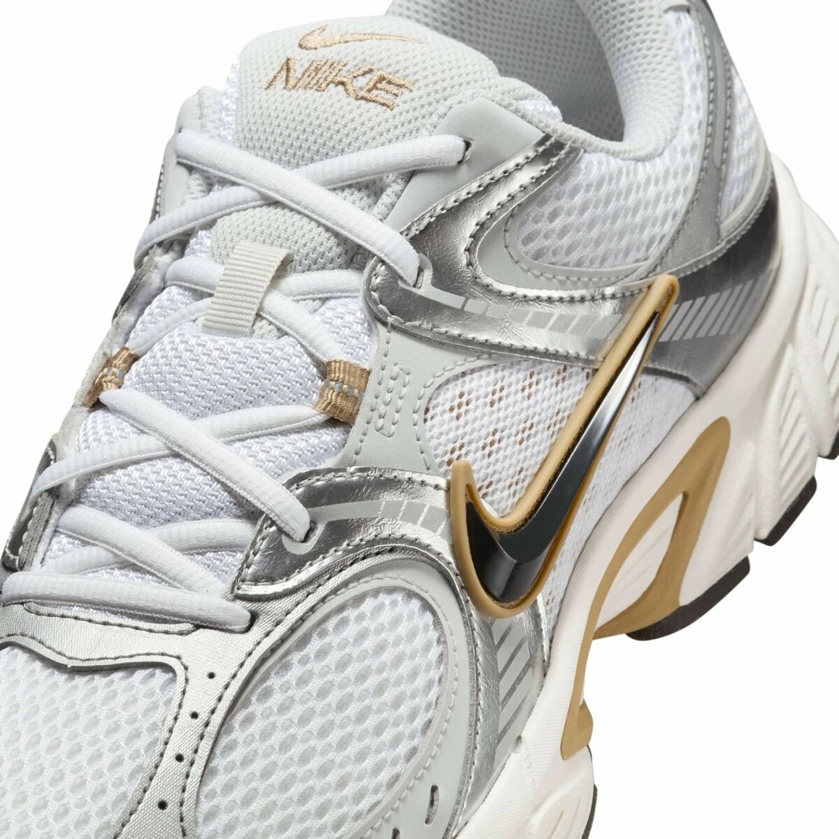 Baskets Nike Air Max Argent