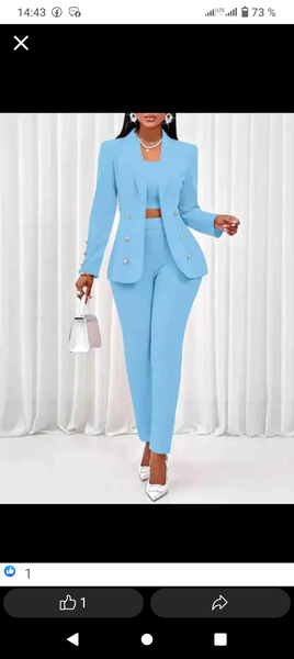 Ensemble pantalon et veste bleu