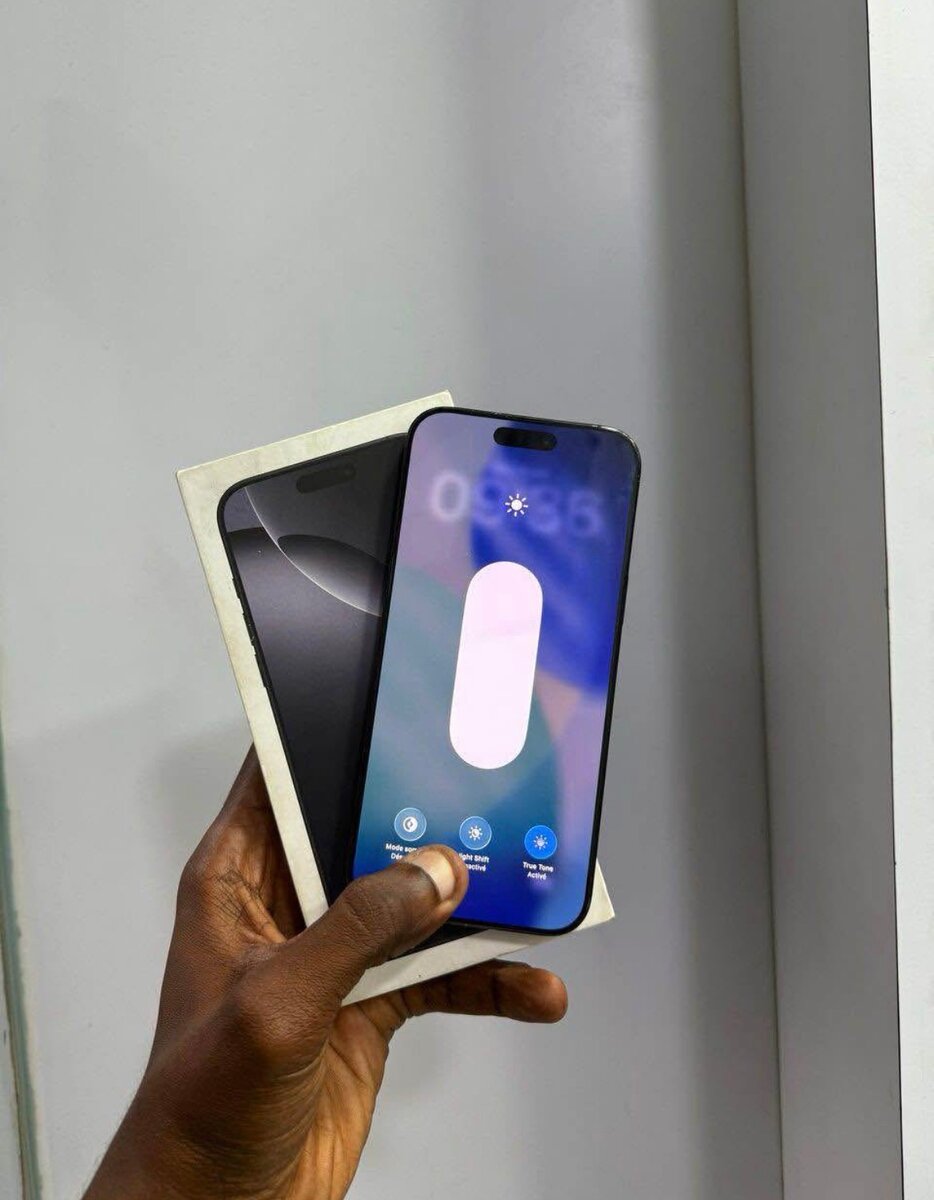 iPhone 15 pro Max 256GB