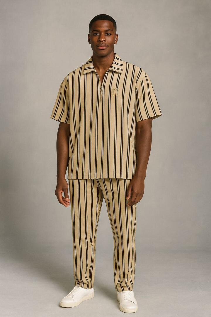 Ensemble chemise et pantalon rayé