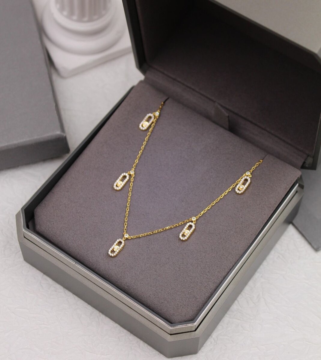 Collier messika en plaquet or