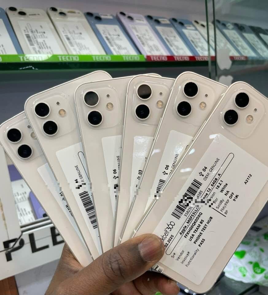 PRIX:     Xr 110.000f  Xr 128Gb 120.000f   Xr Nouveau 125