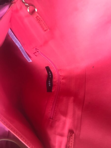 Purse bag with long chain hand