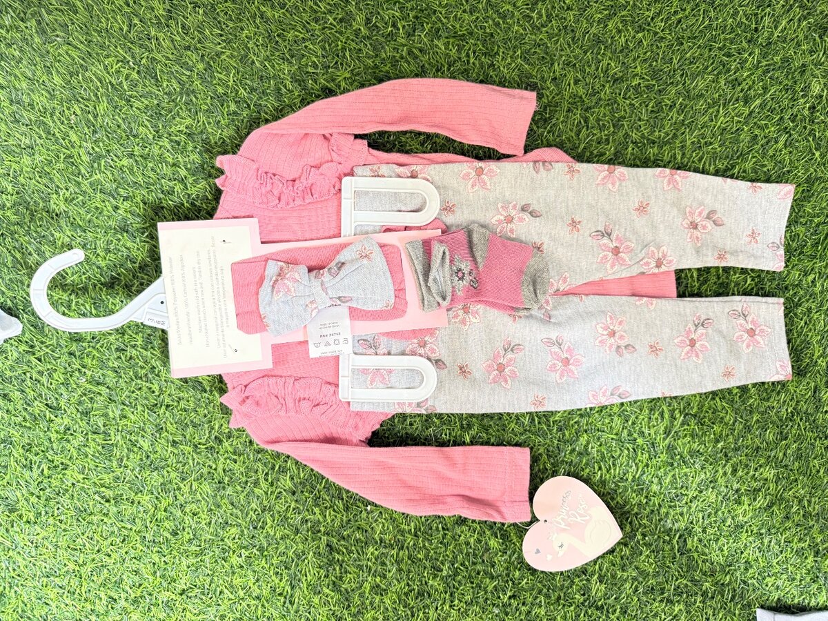 Baby clothing 4pcs set