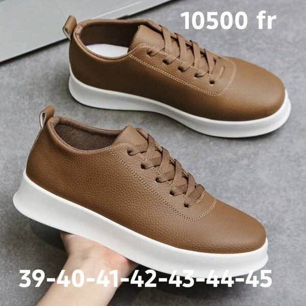 en cuir marron semelle gomme