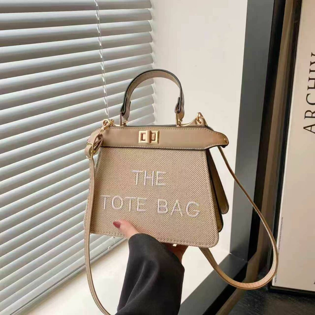 Sac cabas élégant femme