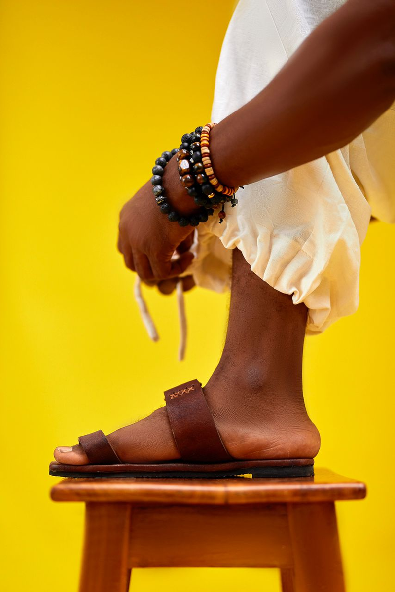 Handcrafted Leather Palm Slipper